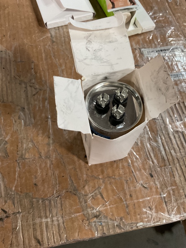 Photo 1 of [UL Listed] BlueStars 70+10 uF 70/10 MFD ±5% 370V/440VAC Dual Run Start Capacitor Air Conditioner CBB65 50/60Hz, 10000AFC - for AC Unit Fan Motor Start or Heat Pump or Condenser Straight Cool