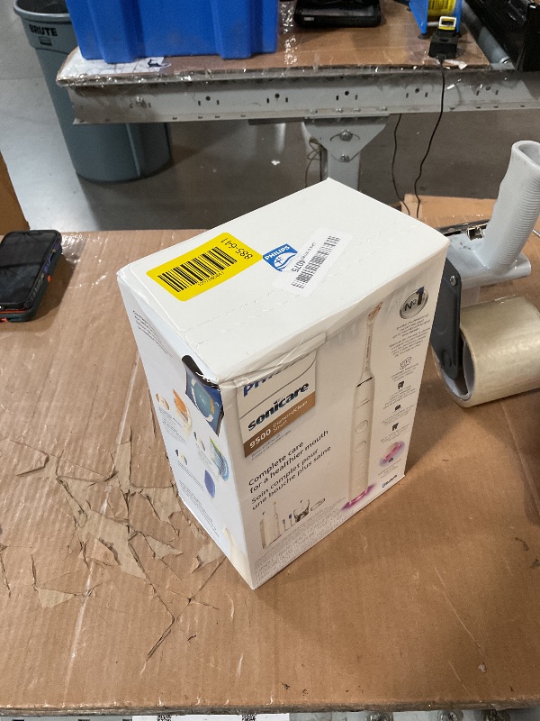 Photo 1 of * factory sealed *
Philips Sonicare DiamondClean Smart 9500 Electric Toothbrush, Sonic Toothbrush with App, Pressure Sensor, Brush Head Detection, 5 Brushing Modes and 3 Intensity Levels, White, Model HX9923/01