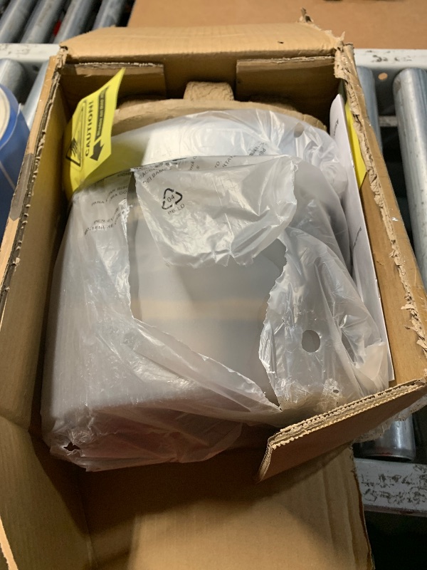 Photo 1 of ***(PARTS ONLY/MAJOR DAMAGE/NON FUNCTIONAL)***Aurora AS420C Desktop-Style Cross-Cut Paper Shredder, 4-Sheet Crosscut Desktop