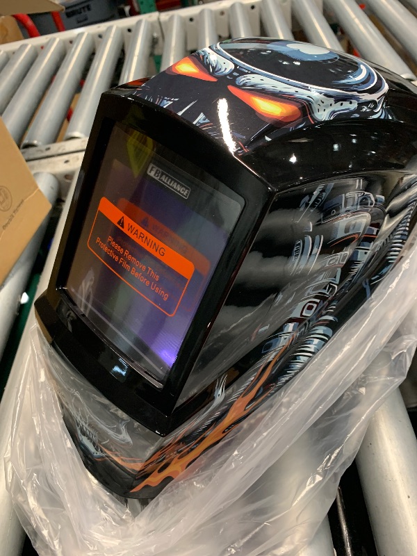 Photo 1 of (used) FB ALLIANCE 2 Pcs Large Viewing Screen 3.94”×3.82” Welding Helmet Auto Darkening, True Color Welding Hood 