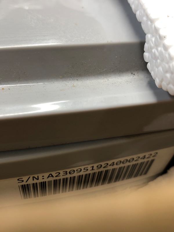 Photo 1 of ***(PARTS ONLY/ MAJOR DAMAGE/ NON FUNCTIONAL)***
Frigidaire 26 Lbs per Day Portable Compact Maker, Ice Making Machine, Stainless, Medium