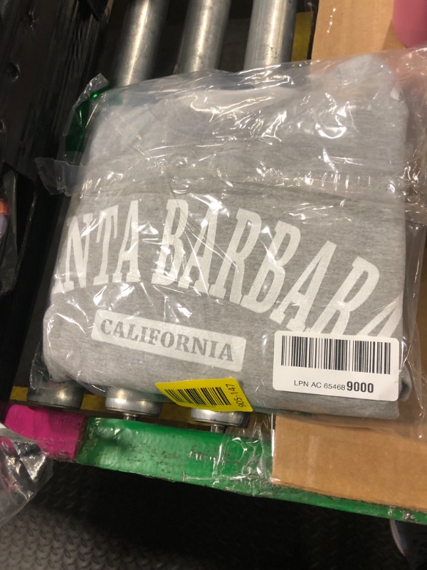 Photo 1 of ***SIMILAR PRODUCT***
Santa Barbara Vintage Style California Sweatshirt GR