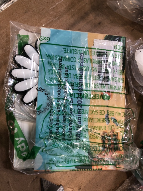 Photo 1 of ***INCOMPLETO***MISHANIER 4 Pcs Charms for Bogg Bag?Insert Decorative Alphabet Lettering Accessories Charms Compatible with Bogg Bag Original All Models and Simple Modern Beach Totes for Handbag DIY