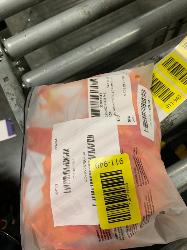 Photo 1 of ****USED****** SweatyRocks Women's Floral Print Twist High Waisted Tankini Swimsuit 2 Piece Bathing Suit Multicolor Large