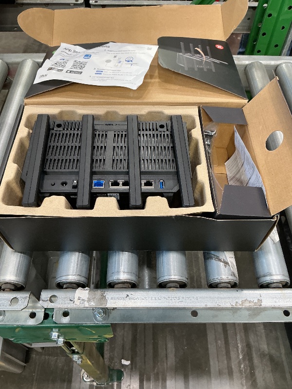 Photo 1 of *MISSING POWER SUPPLY* ASUS RT-BE92U BE9700 Tri-Band WiFi 7 Router, Supports New 320MHz Bandwidth & 4096-QAM, MLO, AI WAN Detection, AiMesh Support, Subscription-Free Network Security & Comprehensive VPN Features