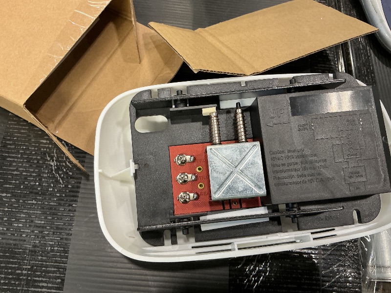 Photo 1 of ?Newhouse Hardware CHM2 Door Chime, White