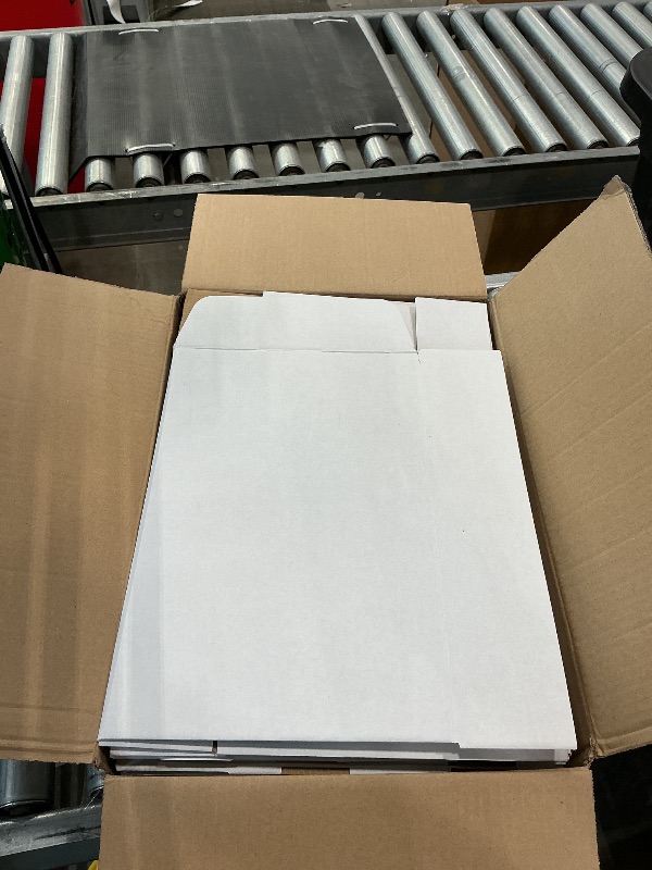 Photo 1 of 14x9x3 inch Shipping Boxes Set of 20? White Corrugated Cardboard Box Mailer Boxes for Packaging Small Business Shipping?Mailing Boxes Bulk for Birthday Wedding Party Book Literature Gift Giving