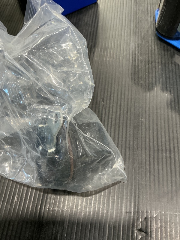 Photo 1 of 24232617 Vehicle Speed Sensor for Buick Series/Cadillac Series/Chevrolet Series/GMC Series/Pontiac Series/1991 Oldsmobile Bravada, Replace# 8673299,?917-632,ABS102