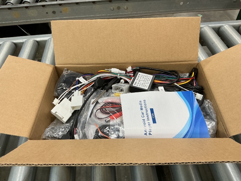 Photo 1 of [8 CORE 4G+64G] for Toyota Sienna 2011-2014 Car Radio with Wireless Carplay/Android Auto, 9 Inch Android 13 IPS Touch Screen Car Stereo, Bluetooth, GPS, WiFi, SWC, DSP + HD Backup Camera