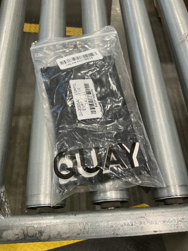 Photo 1 of *Minor Damaged - Check clerk notes*
Quay - Womens Sunglasses, Polarized Square Lenses with UV Protection, Oversized Sunglasses, Ever After, Matte Black Polarized