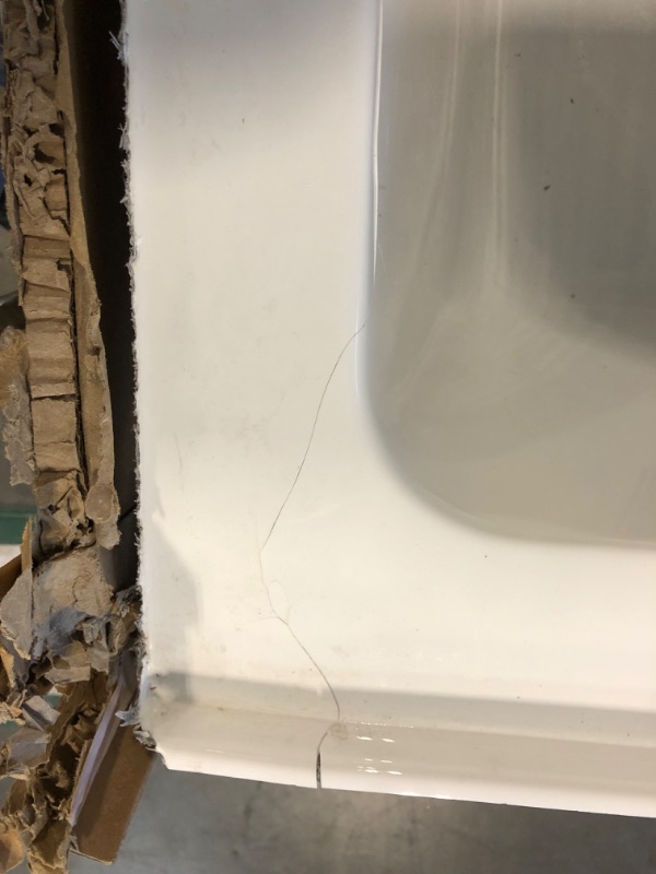 Photo 1 of ***BROKEN AT A CORNER****rKingston Brass Aqua Eden VTAP603622L 60-Inch Acrylic Alcove Tub with Left Hand Drain, White