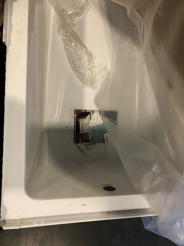 Photo 1 of ***BROKEN AT A CORNER****rKingston Brass Aqua Eden VTAP603622L 60-Inch Acrylic Alcove Tub with Left Hand Drain, White