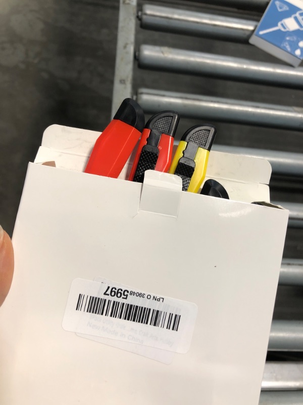 Photo 1 of  Utility Knife Box Cutters (9mm Wide Blade Cutter 4 Colors) Box Cutter Retractable, Compact Utility Knives, Extended Use for Office, Craft, Razor Knife, Paper Knife, Disposable Box Opener