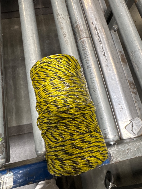 Photo 1 of ?????? Electric Fence Polywire 200M Sturdy Convenient Reliable Multifunction Practical Farm for Protection, 2mm