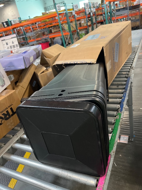 Photo 1 of 




Unbranded1
Water Softener Salt Tank 15x17x36