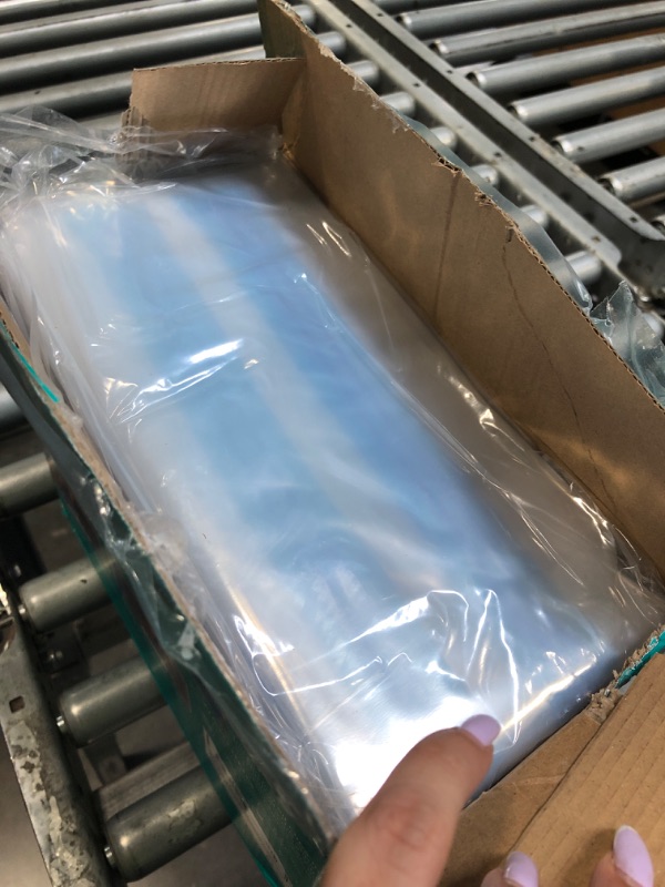 Photo 1 of ***Missing pump***30 Pack Space Saver Storage Bags with Electric Air Pump