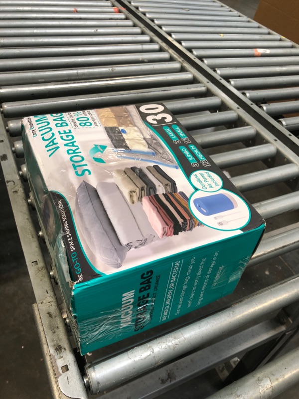 Photo 1 of ***Missing pump***30 Pack Space Saver Storage Bags with Electric Air Pump