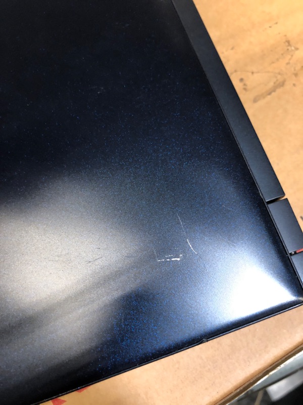 Photo 1 of  ****BROKEN SCREEN**** GIGABYTE - AORUS Master 16 Gaming Laptop - 240Hz 2560x1600 OLED - NVIDIA GeForce RTX 5080 - Intel Core Ultra 9 275HX - 1TB SSD with 32GB DDR5 RAM - Windows 11 Home AD (AORUS Master 16 BYHC5USE64SH)