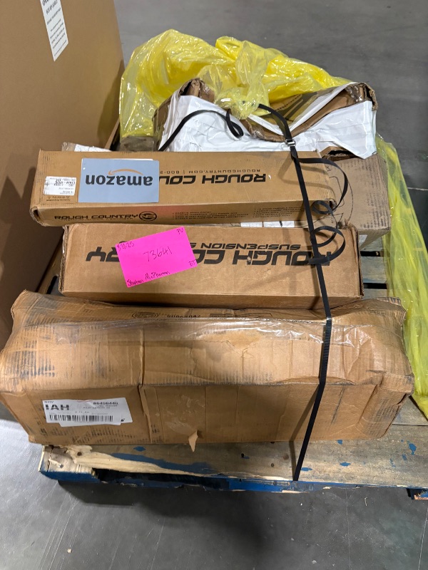 Photo 1 of ***5 BOX SET**
Rough Country 7" Lift Kit with N3 Loaded Struts/N3 Rear Shocks for Chevy Silverado & GMC Sierra 1500 (2014-2018 w/Stock Steel Cast Control Arms)