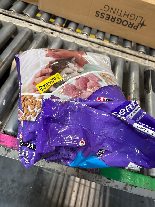 Photo 1 of **best by JAN 2027**
Purina Cat Chow Gentle Dry Cat Food, Sensitive Stomach + Skin - 13 lb. Bag