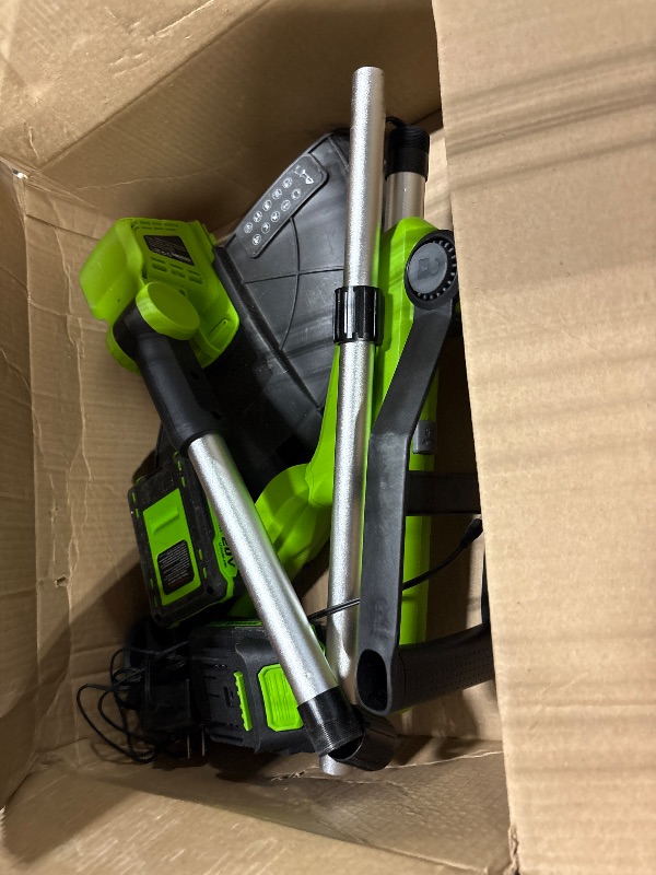 Photo 1 of **missing spools**
VARSK 20V String Trimmer Cordless, 12 Inch 2 in 1 Trimmer and Edger, Automatic Line Feed, Includes 2 X 2.0Ah Batteries/1 X Fast Charger/6 X Spare Spools, for Lawn, Garden, etc, Green