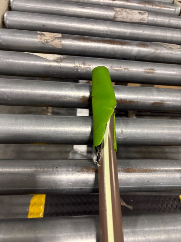 Photo 1 of **DAMAGE TO HANDLE**
AMES 2714000 2-in-1 26-Inch Dual-Tine Poly Leaf Rake with Comfort Grip, 71