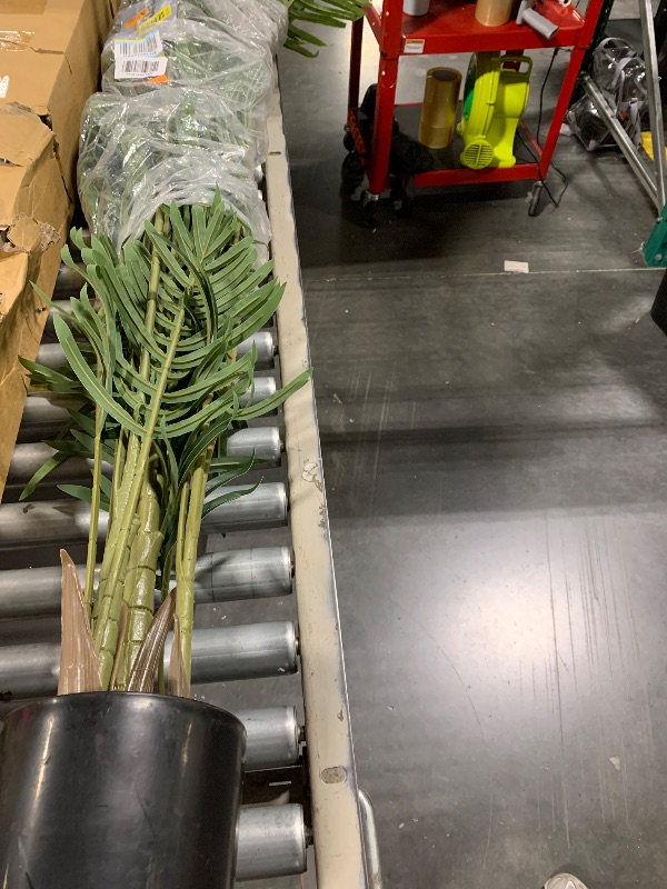 Photo 1 of ***Only 1***
Fopamtri Artificial Areca Palm Plant 5 Feet Fake Palm Tree with 17 Trunks Faux Tree for Indoor Outdoor Modern Decoration Dypsis Lutescens Plants in Pot for Home Office