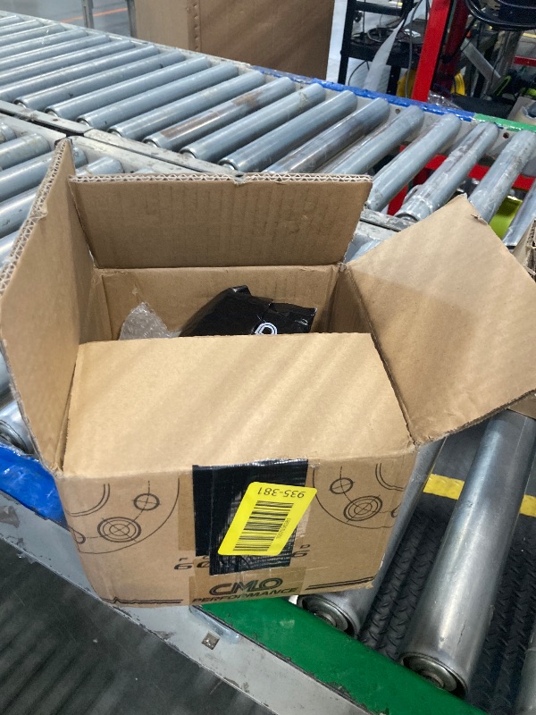 Photo 1 of 1 Inch Wheel Adapters 5x127 to 5x115 (Hub to Wheel) Hubcentric - Center Bore 78.3mm (Hub) to 70.3mm (Wheel) Compatible For 1992-1999 Yukon, 1988-1998 C1500 & K1500 to mount 5x115 Wheel (2pc M12x1.5)