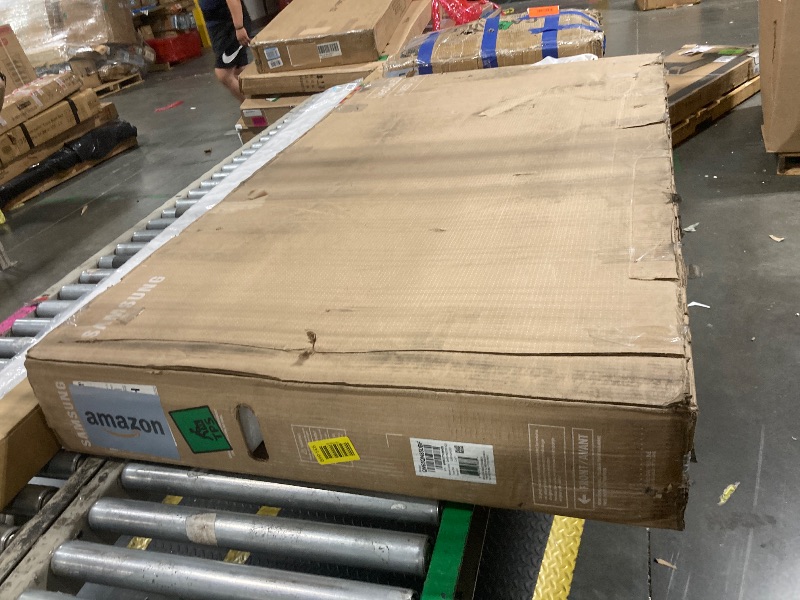 Photo 1 of *****!!!!!!!screen damaged, selling for parts, FINAL SALE*****!!!!!!!
Samsung 65-Inch Class QLED 4K QN85D Series Mini LED, Neo Quantum HDR Smart TV w/Dolby Atmos, Object Tracking Sound Lite, Real Depth Enhancer Pro, Alexa Built-in (QN65QN85D, 2024 Model)