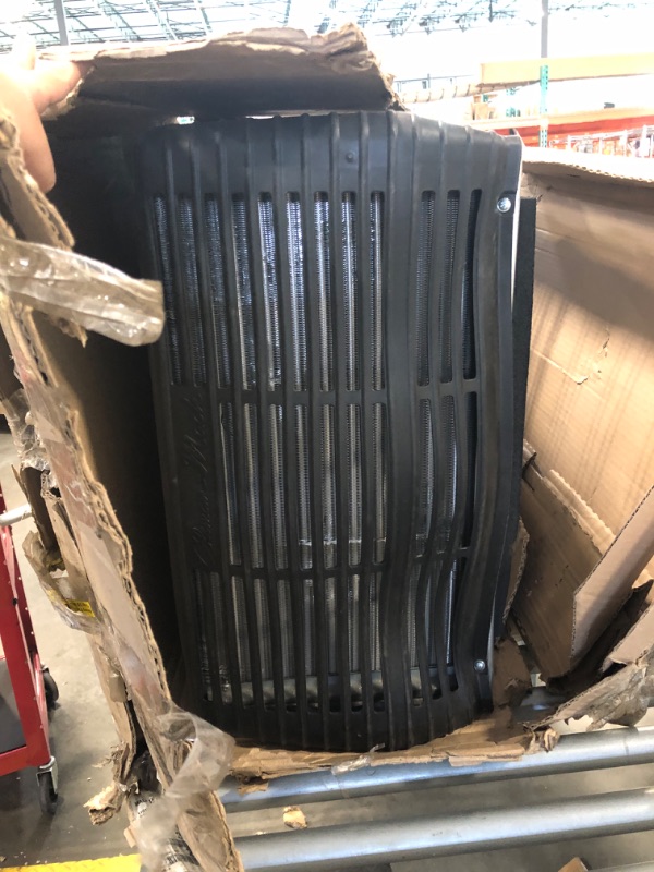 Photo 1 of ***DENT IN THE FROUNT***COLEMAN RVP MACH 15 Plus, 15,000 BTU H/P, Black