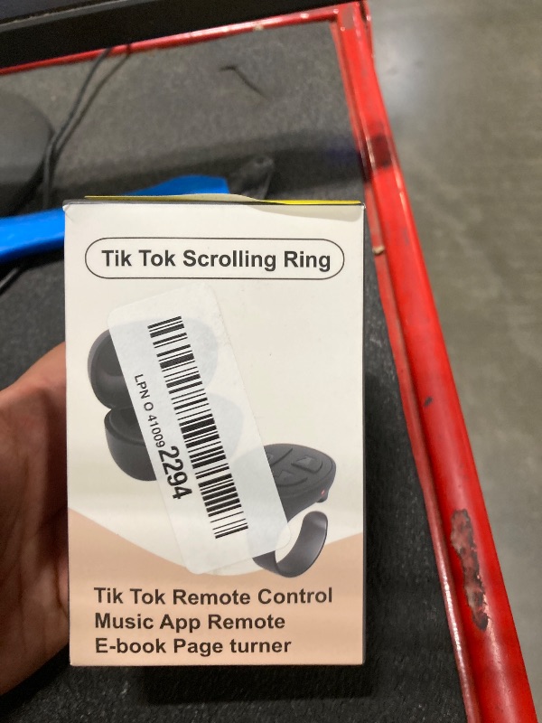 Photo 1 of STDFORU TikTok Scrolling Ring, Bluetooth Camera Remote Control, Scrolling Ring for iPhone,TIK Tok, iPad, Android (Baby Pink)