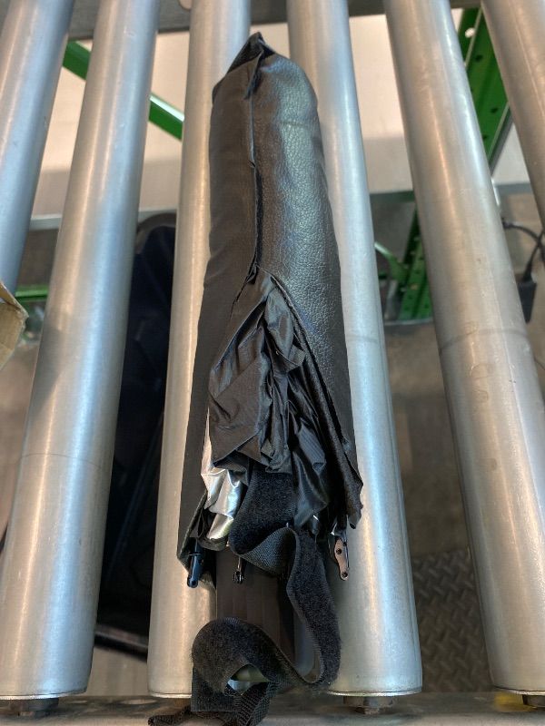 Photo 1 of **USED**Sedan SUV Car Sun Shade for Windshield UV Rays and Heat Sun Visor Protector, Foldable Windshield Sun Shade Umbrella,Keep Car Cool,Easy to Use/Store,57''x 30''