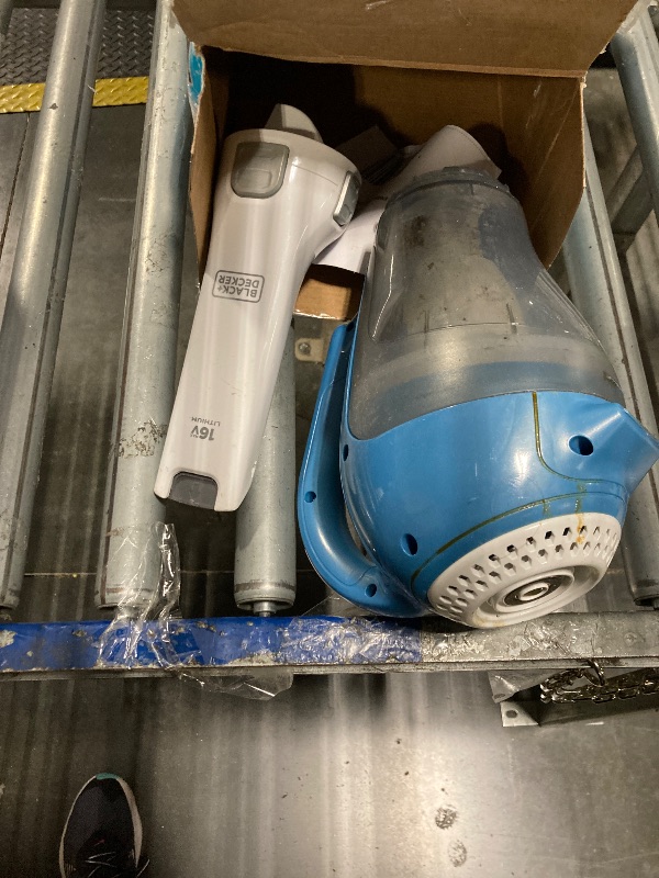 Photo 1 of ***dirty***very used***BLACK+DECKER dustbuster AdvancedClean Cordless Handheld Vacuum, Compact Home and Car Vacuum with Crevice Tool (CHV1410L)