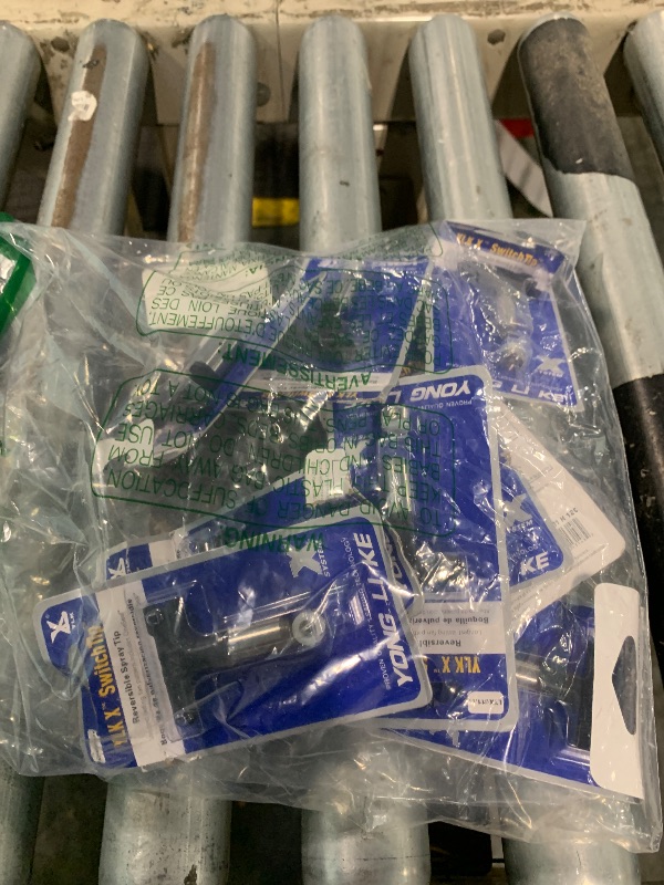 Photo 1 of 10 Pcs Spray Tips Reversible Spray Tip Airless Spray Nozzles for Airless Paint Spray Guns and Airless Sprayer Spraying Machine (109, 209, 211, 311, 315, 415, 417, 515, 517, 621)