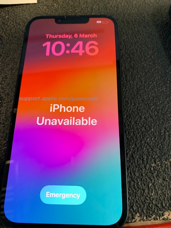 Photo 1 of *** BLOCKED**Apple iPhone 13, 128GB, Midnight - Unlocked (Renewed)