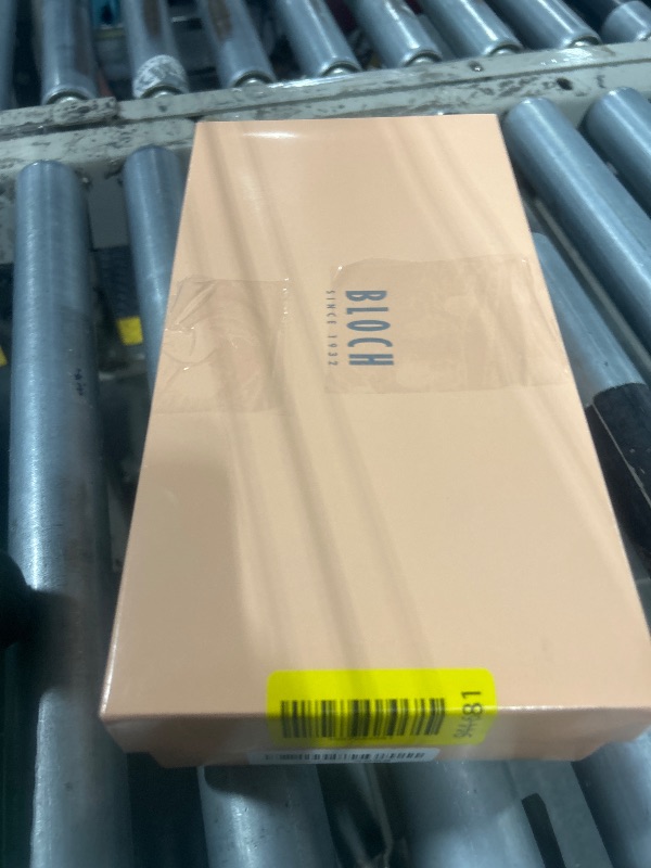 Photo 1 of ***Missing shoelaces***Bloch S0388L Ladies Tap-Flex Split Sole Tap Shoe, Black, Size 7