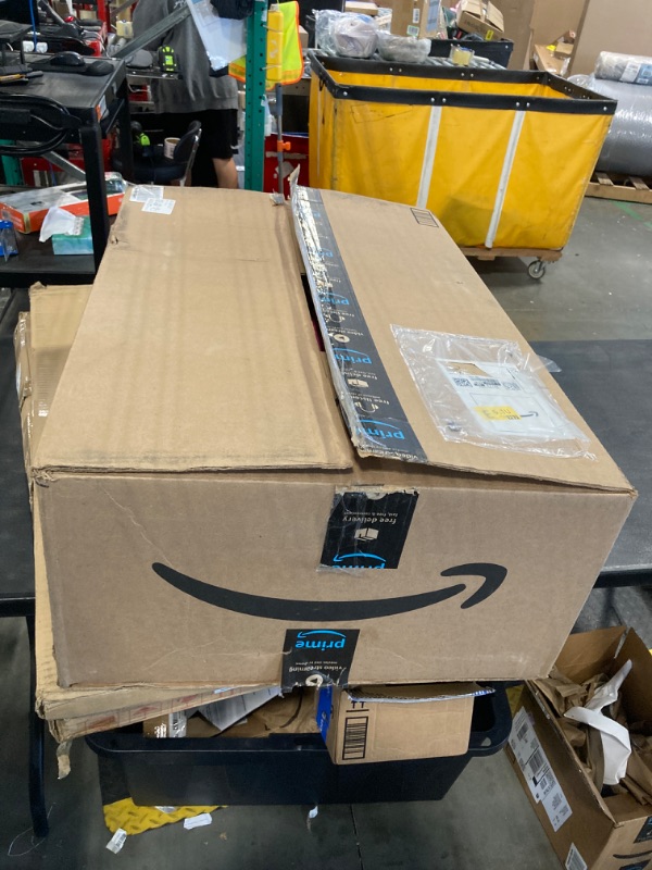 Photo 1 of ** MISSING SLING**
The First Years Newborn to Toddler Baby Bath Tub - Convertible 3-in-1 Baby Tub with Removable Sling - Ages 0 to 24 Months - Sure Comfort - Pink