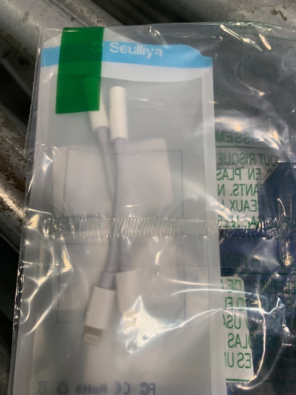 Photo 1 of [Apple MFi Certified] 2 Pack Lightning to 3.5 mm Headphone Jack Adapter, iPhone Aux Adapter Converter Dongle Audio Cable Compatible with iPhone 14 13 12 11 X XS 8 7