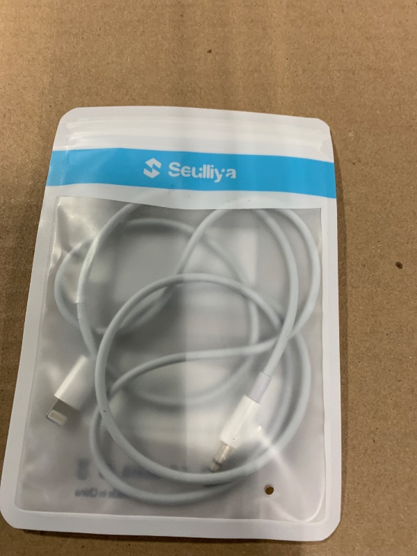 Photo 1 of (Apple MFi Certified) iPhone AUX Cord,Lightning to 1/8 Inch Audio Cable,3.3ft, Headphone Jack Adapter Male Aux Stereo Audio Cable Compatible for iPhone 14/13/12/11/XR/X/8/7 (White)1057947090
