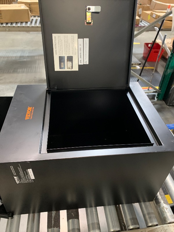 Photo 1 of *USED*
VEVOR Package Delivery Boxes for Outside, Extra Large Mailbox with Coded Lock, Galvanized Steel Wall Mounted Mailboxes 17.3"x13.8"x22.8", Anti-Theft Baffle, IPX3 Waterproof for Porch, Curbside