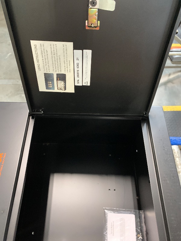 Photo 1 of *USED*
VEVOR Package Delivery Boxes for Outside, Extra Large Mailbox with Coded Lock, Galvanized Steel Wall Mounted Mailboxes 17.3"x13.8"x22.8", Anti-Theft Baffle, IPX3 Waterproof for Porch, Curbside