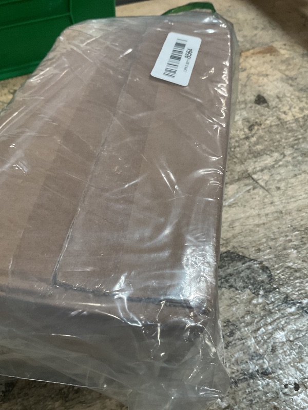 Photo 1 of 30 Pack Pocket Calculator Small Battery Powered Bulk Mini Size 4 Function Hand Held Basic Calculator for Students Kids School Home Office(Green, White, Red, Yellow, Blue, Black)