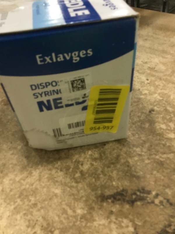 Photo 1 of 100 Pack Disposable 3ml/cc Lab Syringes with 23Ga 1 Inch Needle Luer Lock, Individually Sealed Packed