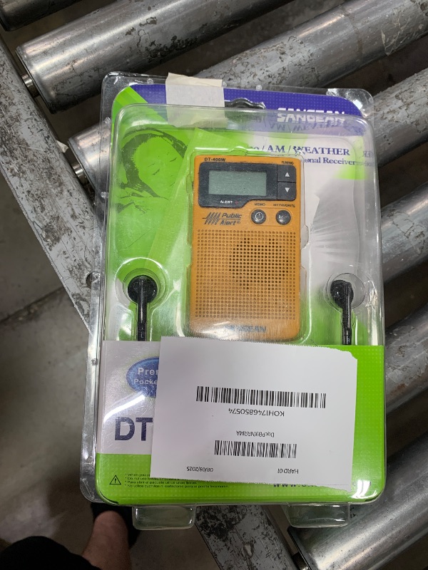 Photo 1 of **FOR PARTS ONLY/ NON-FUNCTIONAL** Sangean DT-400W Weather Alert Pocket Radio, AM/FM, Yellow