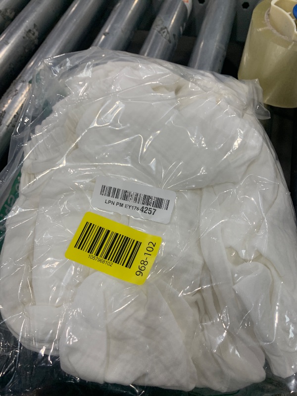 Photo 1 of (USED/FAIR) (BAGGED) (MEDIUM) Bsubseach Womens 2 Piece Cover Ups Set Cotton Beach Short Sets Short Sleeve Button Down Shirt Shorts Resort Wear 2025 White M