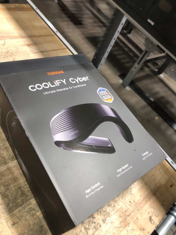 Photo 1 of *******************1 SIDE DOESNT COOL******************
TORRAS 2025 Top Al Neck Fan Air Conditioner Coolify Cyber, Portable Neck Fans that Blow Cold Air?No.1 Coolest & 720° Immersive Cooling? Personal AC Rechargeable for Outdoor/Indoor. Gifts for Dad/Mom
