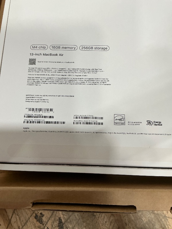 Photo 1 of *SEE PHOTOS** Apple 2025 MacBook Air 13-inch Laptop with M4 chip: Built for Apple Intelligence, 13.6-inch Liquid Retina Display, 16GB Unified Memory, 256GB SSD Storage, 12MP Center Stage Camera, Touch ID; Midnight
