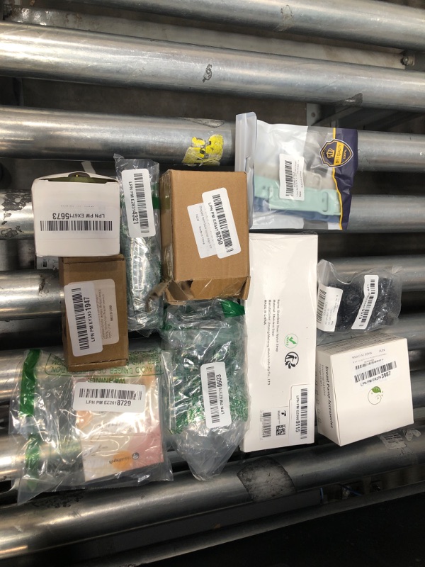 Photo 1 of *FINAL SALE!! NO REFUNDS** BUNDLE OF ASSORTED MISCELLANEOUS ITEMS (10 ITEMS) 