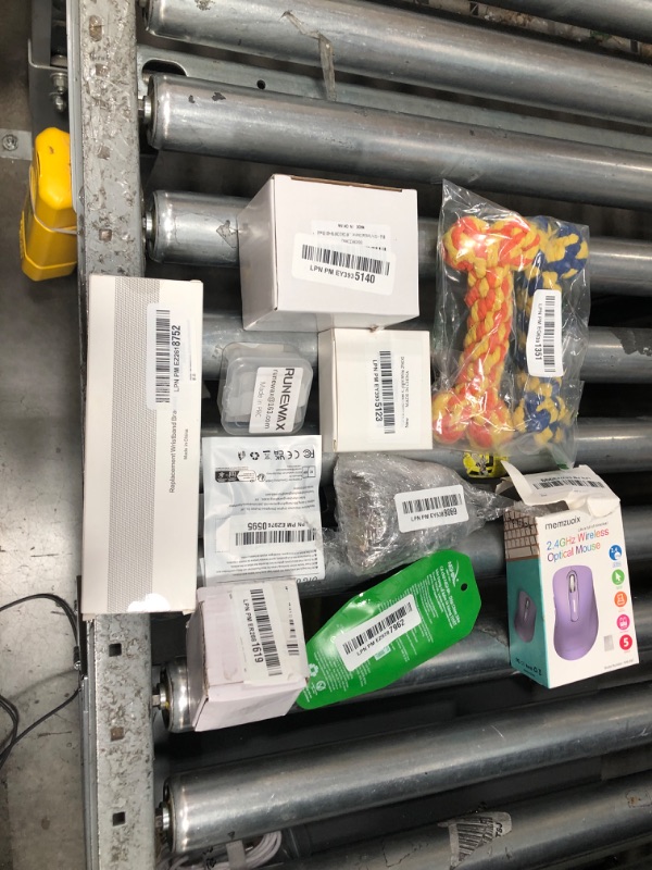 Photo 1 of *FINAL SALE!! NO REFUNDS** BUNDLE OF ASSORTED MISCELLANEOUS ITEMS (10 ITEMS) 