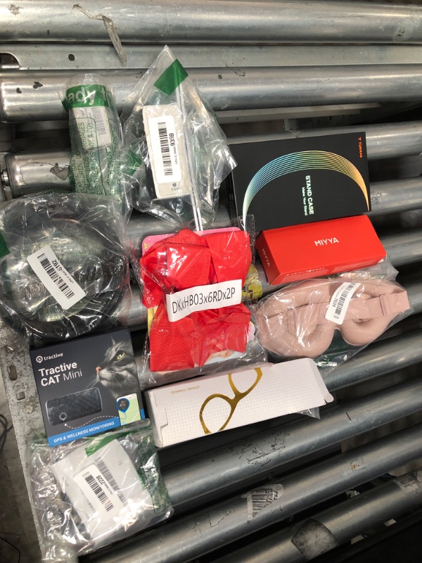 Photo 1 of *FINAL SALE!! NO REFUNDS** BUNDLE OF ASSORTED MISCELLANEOUS ITEMS (10 ITEMS) 